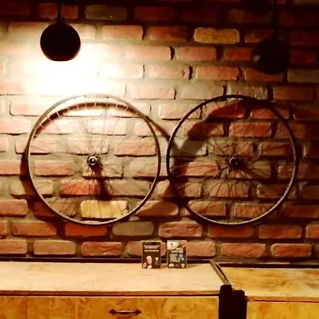 Voswos Garage Coffee Otel Antalya
